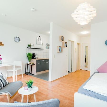 Helles Apartment In Top-Lage Mit Parkplatz Magdeburg Exterior foto